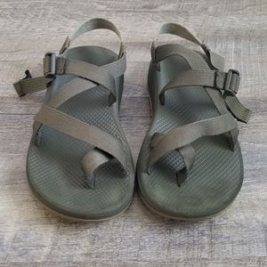 Donating 6/30 Chaco Cloud Sandals